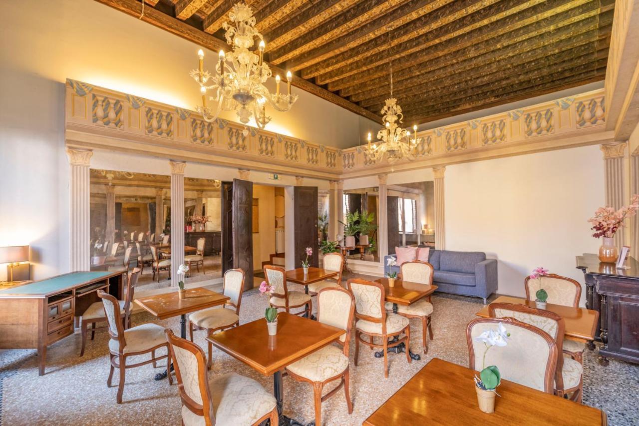 Residenza Centopietre - Dorsoduro By Wonderful Italy Veneţia Exterior foto